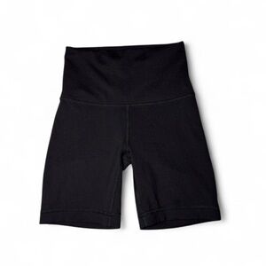 Lululemon black high-waisted biker shorts Size 2 with logo on the leg 🌿